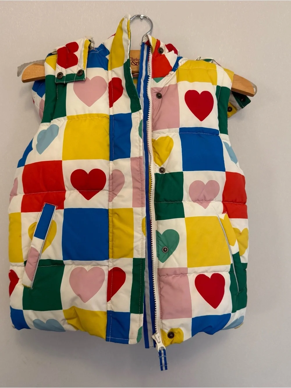Cute Boden Girls Multicolor Heart Patchwork Hooded Puffer Vest little girl